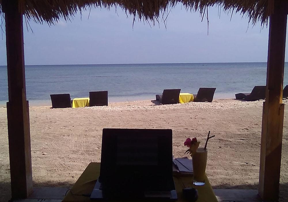 Oyo 2861 Hotel Gili Air & Restaurant Luaran gambar